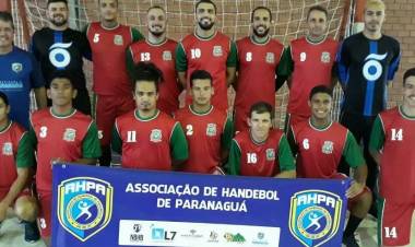 O equilíbrio marcou a estréia da AHPA/SESPOR no Paranaense de Handebol