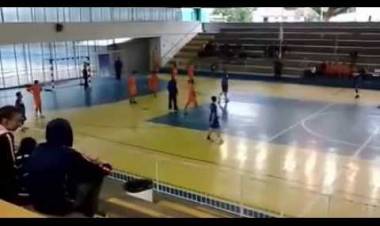 Colégio Estadual José Bonifácio/Paranaguá x Colégio Estadual Anita Canet/Fazenda Rio Grande