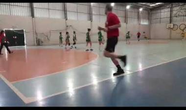 Paranaguá x Quatro Barras