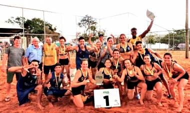 Paranaguá domina etapa de abertura do Paranaense de Handebol de Praia