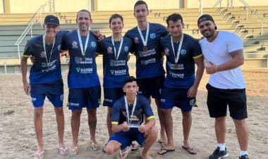 AHPA/SESPOR/SICOOB/Bananina/Paranaguá é Campeã da Copa Antonina de Handebol de Praia