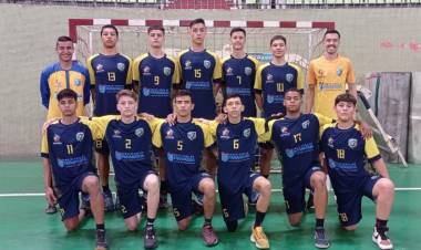 AHPA/SESPOR/SICOOB/Bananina fica com o 4º lugar no Paranaense Juvenil