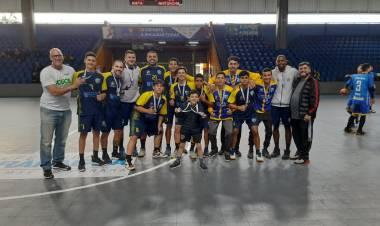 Com duas vitórias em casa, AHPA/SESPOR/SICOOB/Bananina reassume vice-liderança da Liga Metropolitana de Handebol