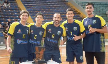 AHPA/SESPOR/SICOOB/Bananina ficou com o bronze da Liga Metropolitana de Handebol