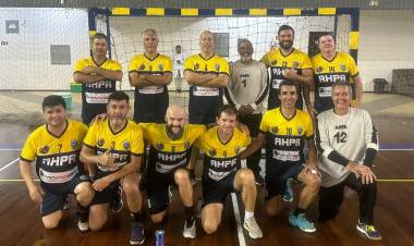 AHPA/SESPOR/SICOOB supera desafios e encerra participação no Paraná Master