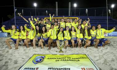 AHPA/SESPOR/SICOOB é Campeã Brasieira Juvenil de Handebol de Praia