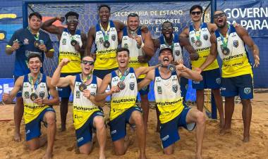 AHPA/SESPOR/SICOOB/Paranaguá conquista o bronze e encerra o Circuito Brasileiro de Handebol de Praia entre as três melhores equipes do país