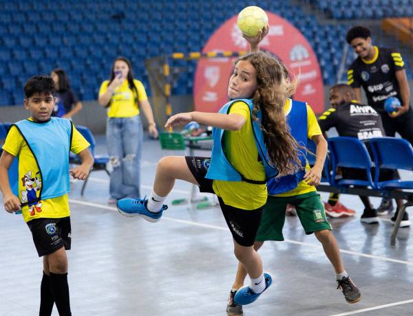 AHPA/SESPOR/SICOOB/Paranaguá disputa Festival Paranaense de Handebol 2025 em Palmeira