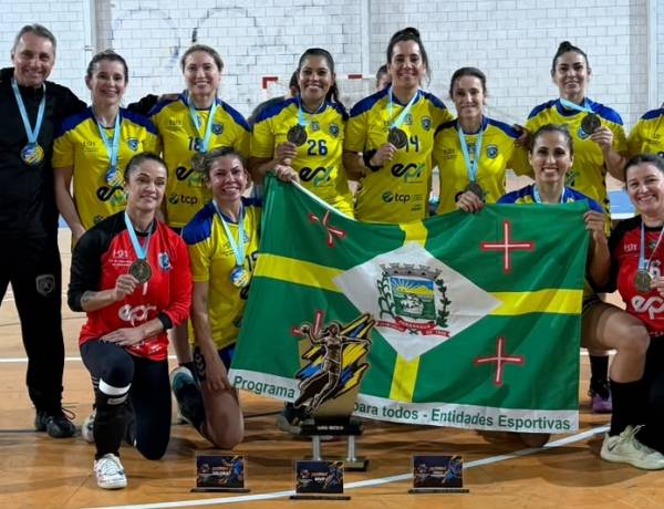 AHPA/SESPOR/SICOOB/Paranaguá conquista o título do Metropolitano Master Feminino de Handebol