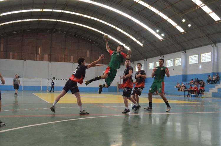 AHPA/SESPOR enfrenta a UCAH pela segunda rodada do Metropolitano