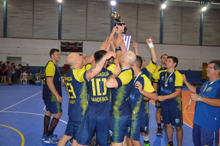 AHPA/SESPOR é campeã da Liga Metropolitana de Handebol 2019