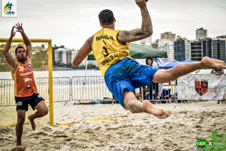 Em busca de mais um título estadual, AHPA/SESPOR participa da Taça Paraná de Handebol de Praia