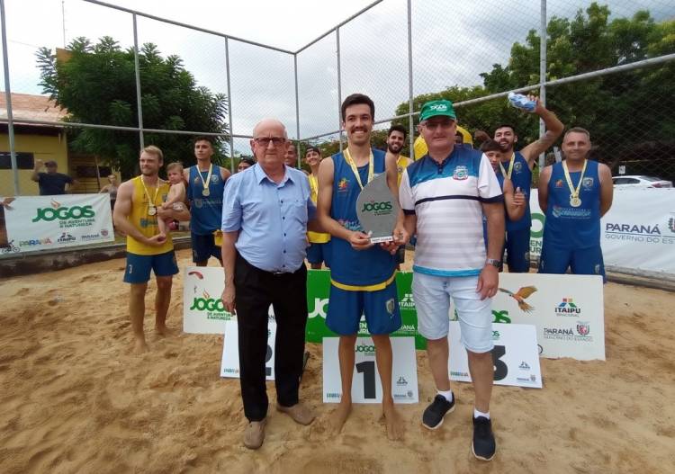 Paranaguá domina etapa de abertura do Paranaense de Handebol de Praia