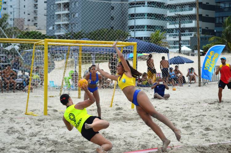 AHPA/SESPOR disputa Brasileiro de Handebol de Praia em Santos