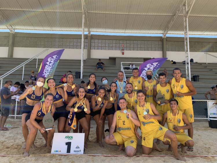 Campeã invicta da 1ª Etapa, AHPA/SESPOR larga na frente no Circuito Paranaense de Handebol de Praia 2022