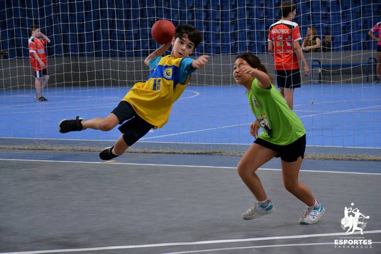1º Festival Parnanguara de Mini-Handebol foi um sucesso