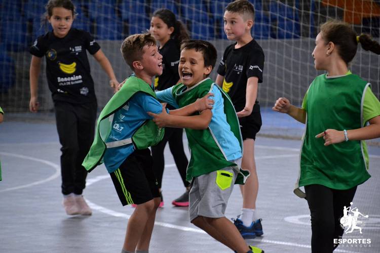 1º Festival Parnanguara de Mini-Handebol foi um sucesso