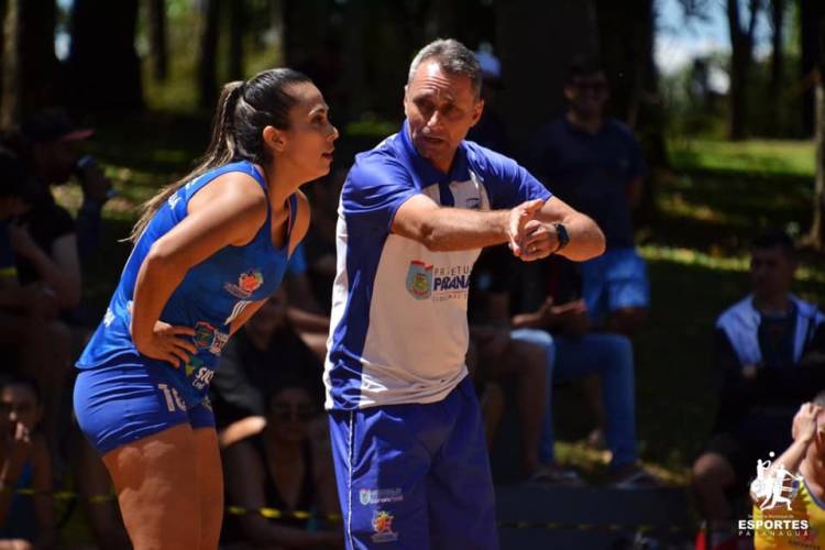 É da AHPA/SESPOR/SICOOB/Bananina, o Melhor Técnico de Handebol de Praia de 2022