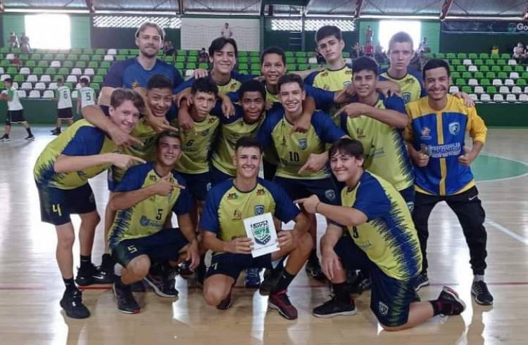AHPA/SESPOR/SICOOB/Bananina estreia com duas vitórias no Campeonato Paranaense Juvenil
