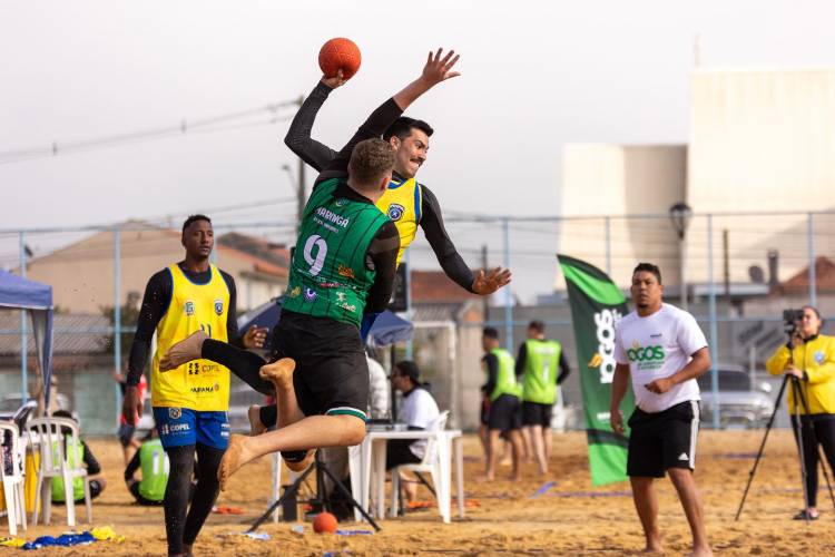 AHPA/SESPOR/SICOOB é campeã da 1ª Etapa do Circuito Paranaense de Handebol de Praia 