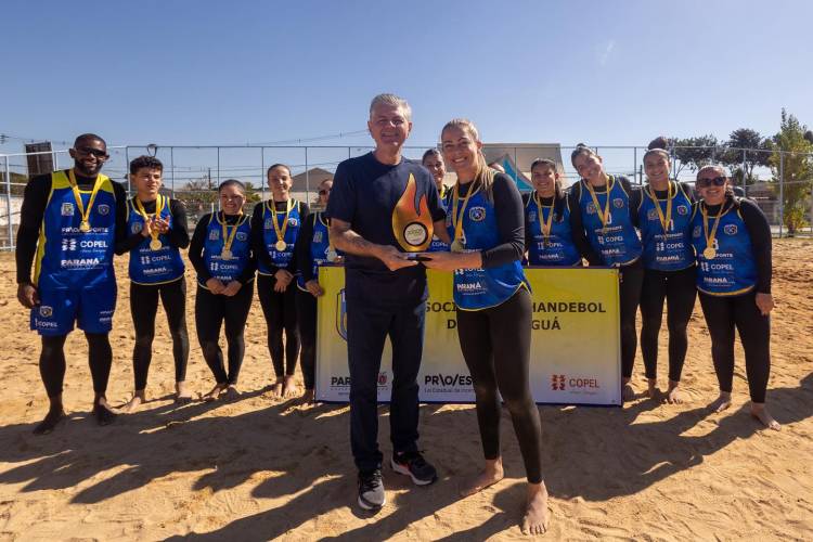 AHPA/SESPOR/SICOOB é campeã da 1ª Etapa do Circuito Paranaense de Handebol de Praia 