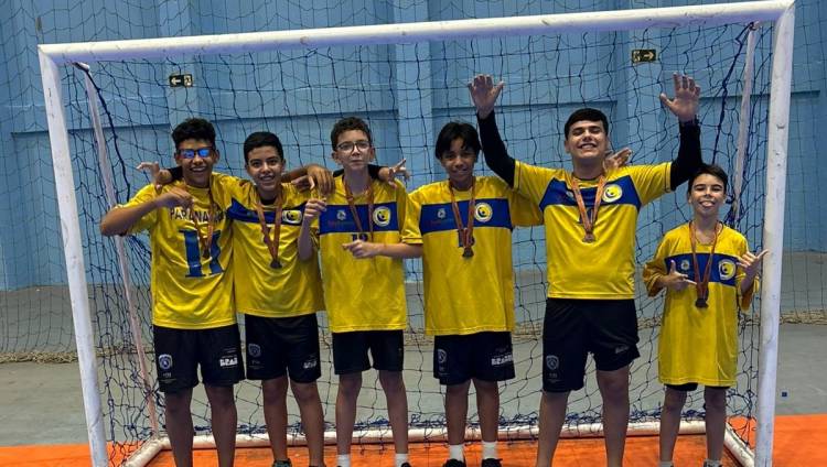 AHPA/SESPOR/SICOOB/Paranaguá celebra classificação de seus atletas para a Fase Macrorregional dos Jogos Escolares do Paraná