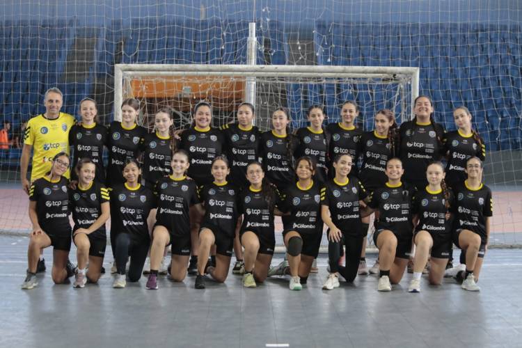 AHPA/SESPOR/SICOOB/Paranaguá realiza amistosos com grandes vitórias e foco na evolução dos atletas