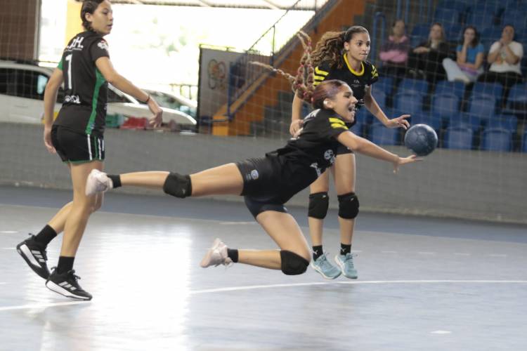 Equipes da AHPA/SESPOR/SICOOB/Paranaguá participam da Fase Regional dos 37º Jogos da Juventude do Paraná 2025