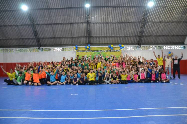 2º Festival de Mini-Handebol celebra os 18 anos da Associação de Handebol de Paranaguá com muita alegria e esporte