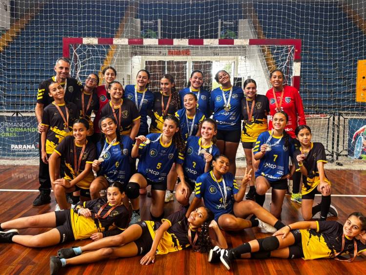 Alunos da AHPA/SESPOR/SICOOB/Paranaguá se destacam na Fase Macrorregional do 71º Jogos Escolares do Paraná 2025