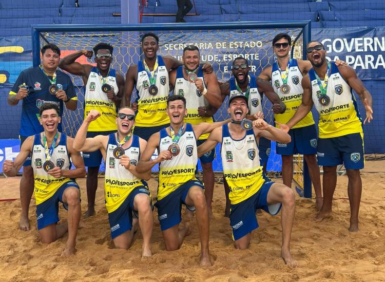 AHPA/SESPOR/SICOOB/Paranaguá conquista o bronze e encerra o Circuito Brasileiro de Handebol de Praia entre as três melhores equipes do país