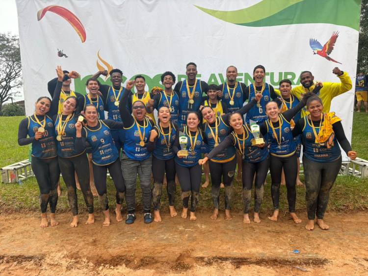 AHPA/SESPOR/SICOOB/Paranaguá conquista títulos masculino e feminino na abertura do Circuito Paranaense de Handebol de Praia 2026