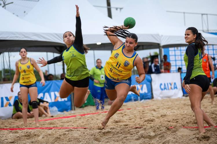 AHPA/SESPOR/SICOOB/Paranaguá conquista dois títulos e brilha na 2ª Etapa do Circuito Brasileiro de Handebol de Praia 2026