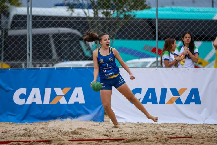 AHPA/SESPOR/SICOOB/Paranaguá conquista dois títulos e brilha na 2ª Etapa do Circuito Brasileiro de Handebol de Praia 2026