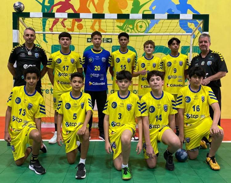 Arthur Miranda Ramos garante vaga na Fase Estadual dos Jogos Escolares e destaca Paranaguá na Macrorregional de Handebol