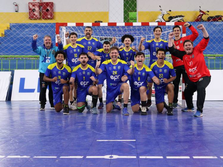 AHPA/SESPOR/SICOOB/Paranaguá está entre as quatro melhores equipes do Paraná e garante vaga na semifinal da Chave Bronze