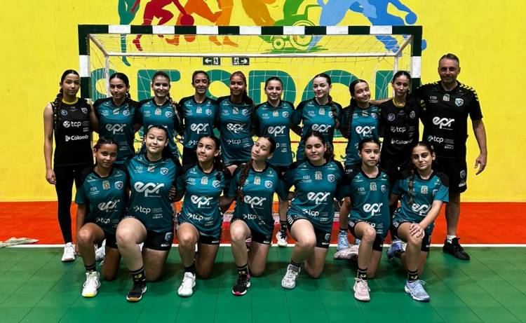AHPA conquista vitória no feminino e promove intercâmbio entre equipes cadete e master em Paranaguá